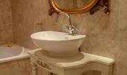 ”Bathroom” ”Suite